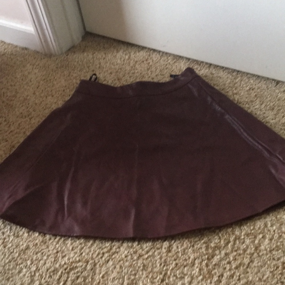Fake leather skirt